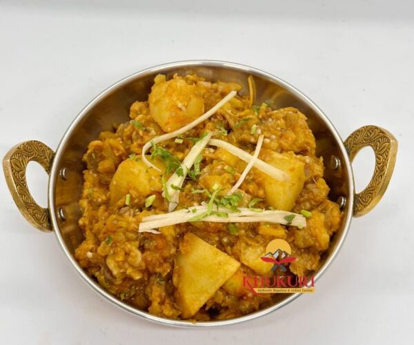 Aloo-Aubergines-Khukuri-Restaurant-Dudelange